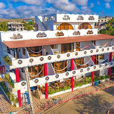 Royal Galapagos Inn 巴克里索莫雷诺港 外观 照片