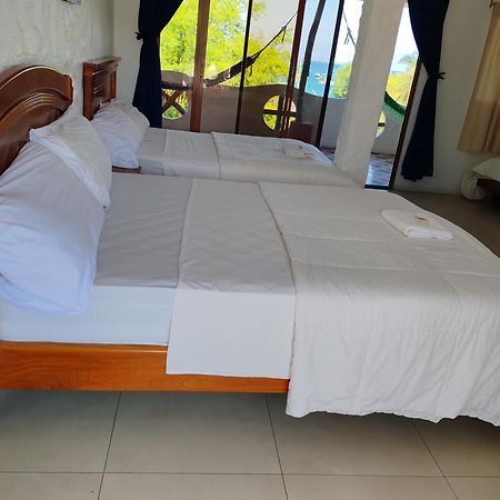Royal Galapagos Inn 巴克里索莫雷诺港 外观 照片