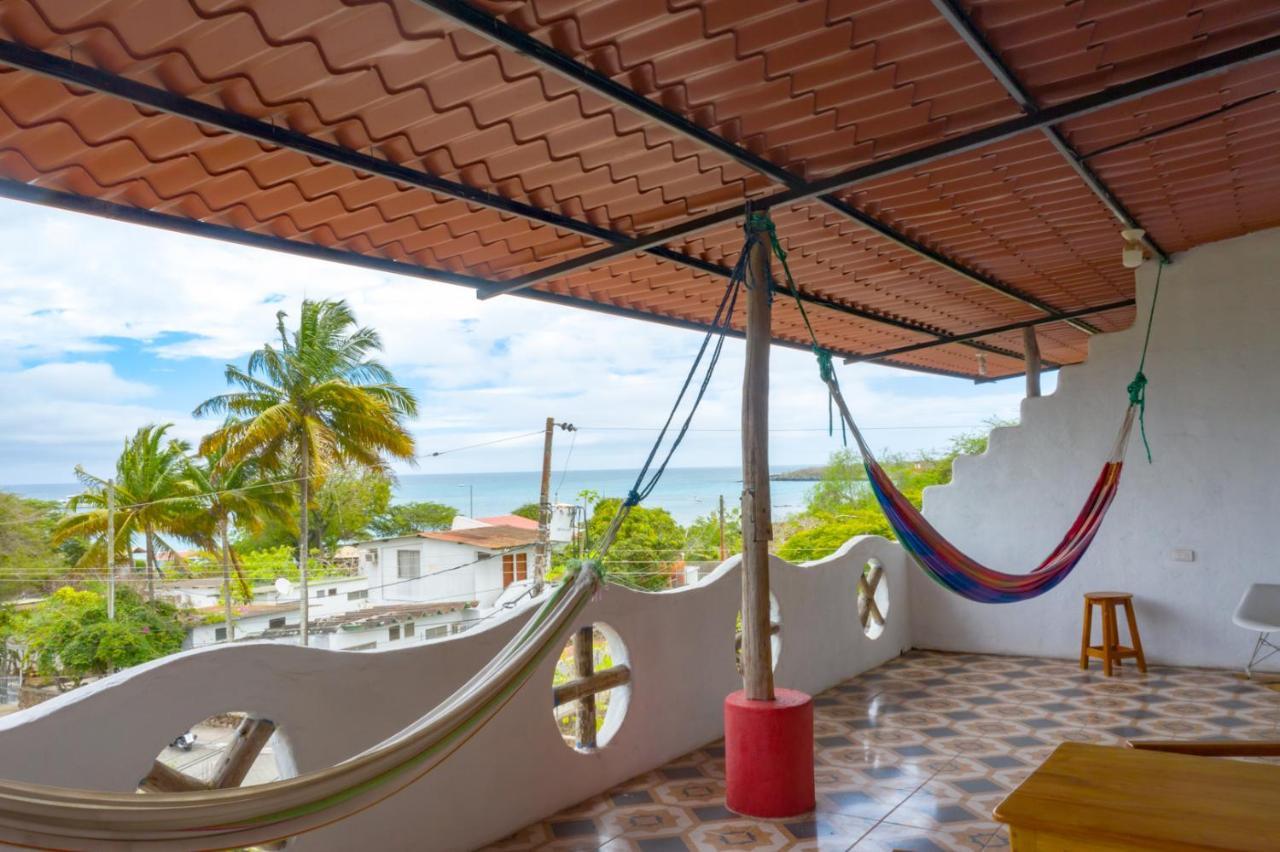 Royal Galapagos Inn 巴克里索莫雷诺港 外观 照片