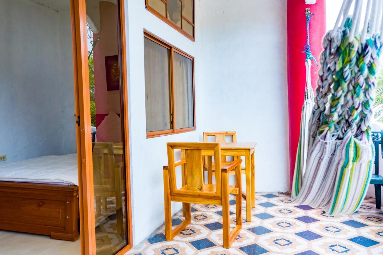 Royal Galapagos Inn 巴克里索莫雷诺港 外观 照片