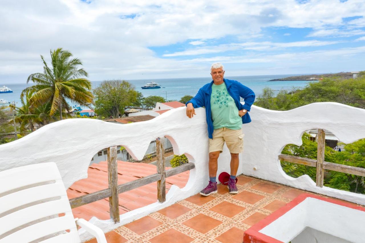 Royal Galapagos Inn 巴克里索莫雷诺港 外观 照片