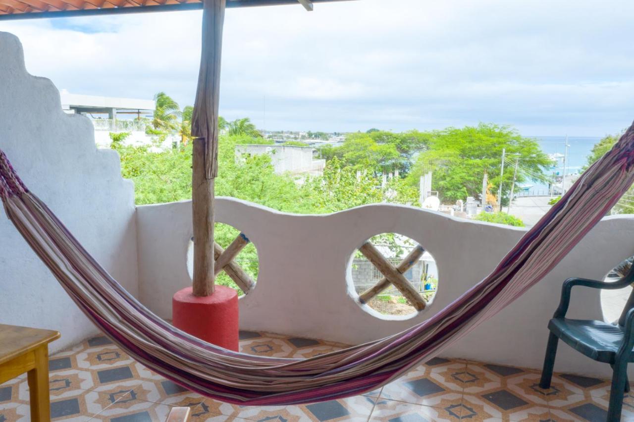 Royal Galapagos Inn 巴克里索莫雷诺港 外观 照片