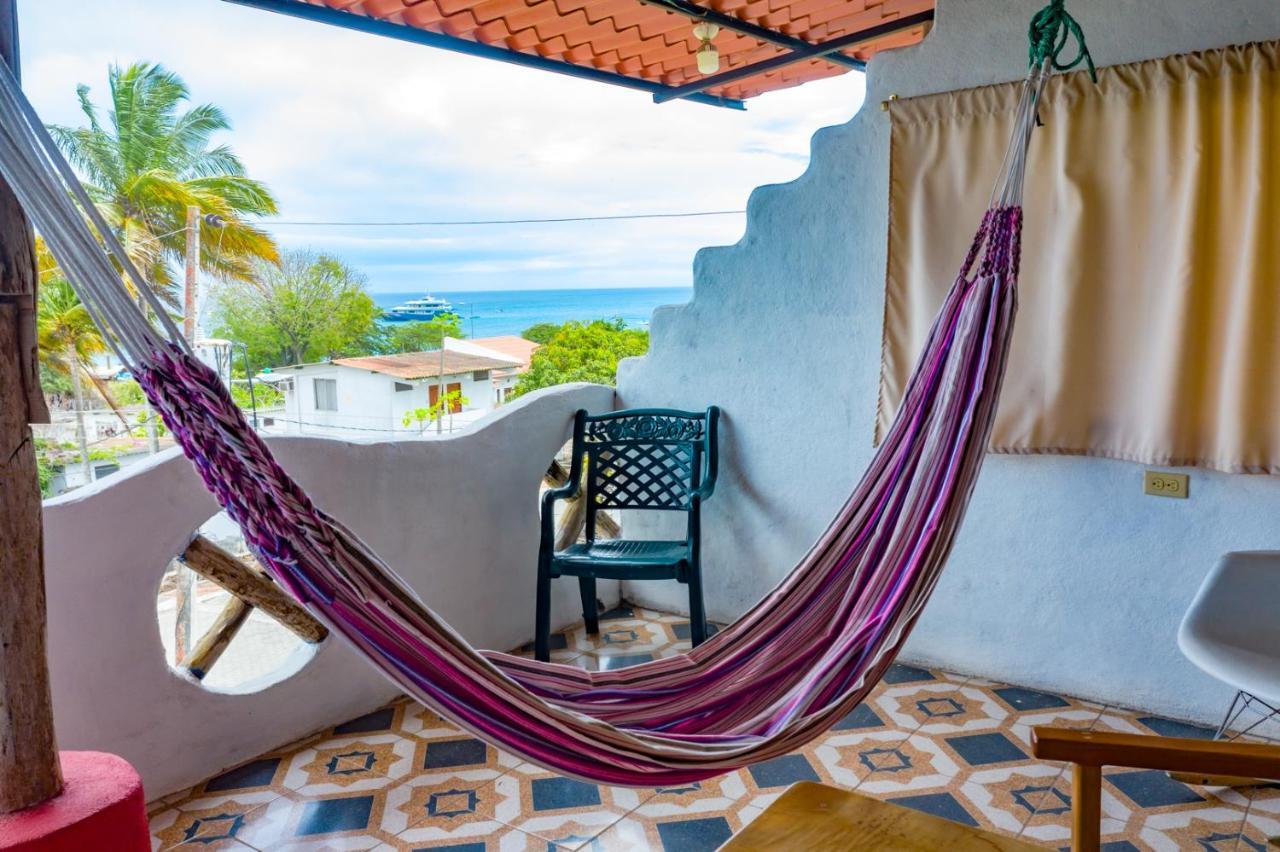 Royal Galapagos Inn 巴克里索莫雷诺港 外观 照片