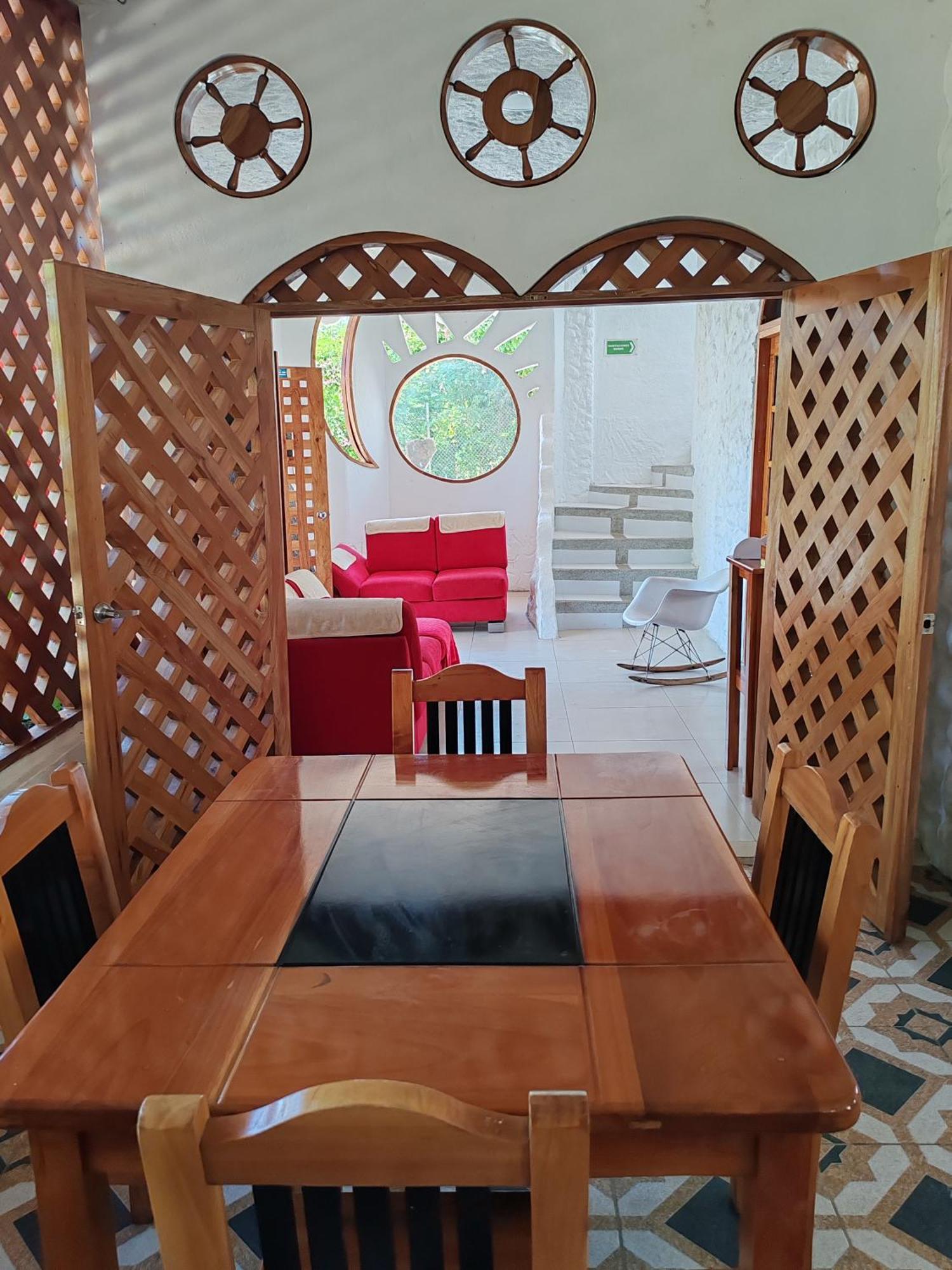 Royal Galapagos Inn 巴克里索莫雷诺港 外观 照片